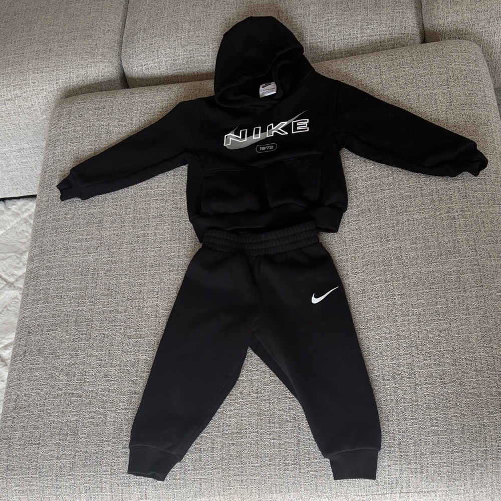 Nike Kids Black Sweatpants and Hoodie Set
